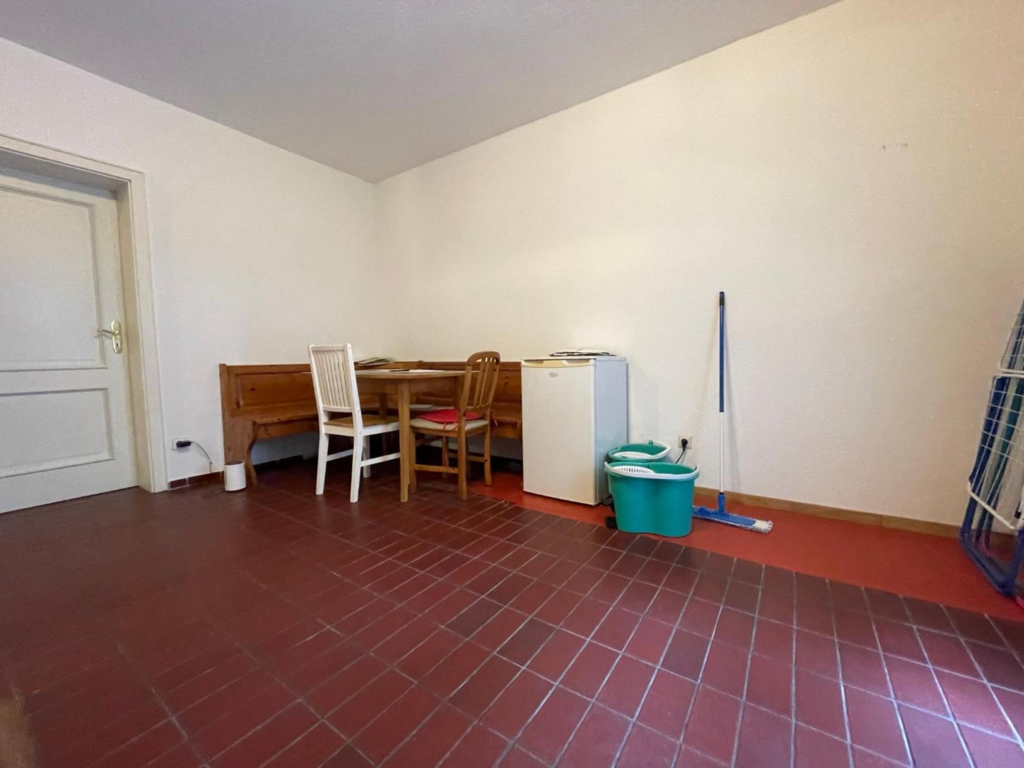 Monteurzimmer In Durlach! By Simplex Villa คาร์ลสรูเฮอ ภายนอก รูปภาพ