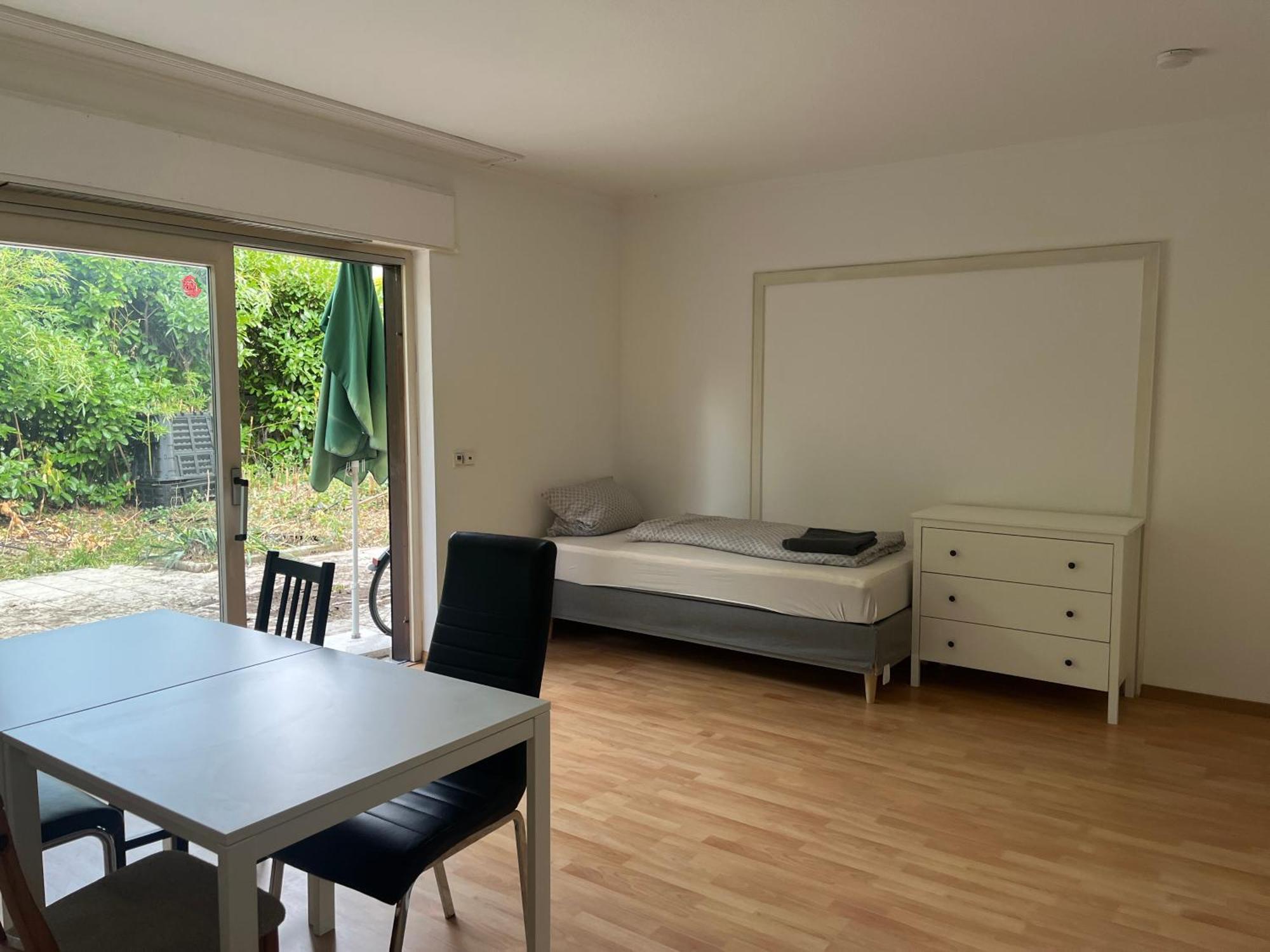 Monteurzimmer In Durlach! By Simplex Villa คาร์ลสรูเฮอ ภายนอก รูปภาพ